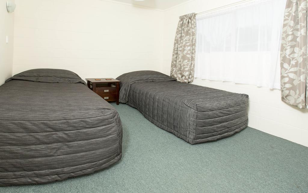 Marina Court Motel & Apartments Вангерей Номер фото